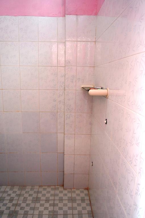 Kenari Residence Pekanbaru Kamer foto